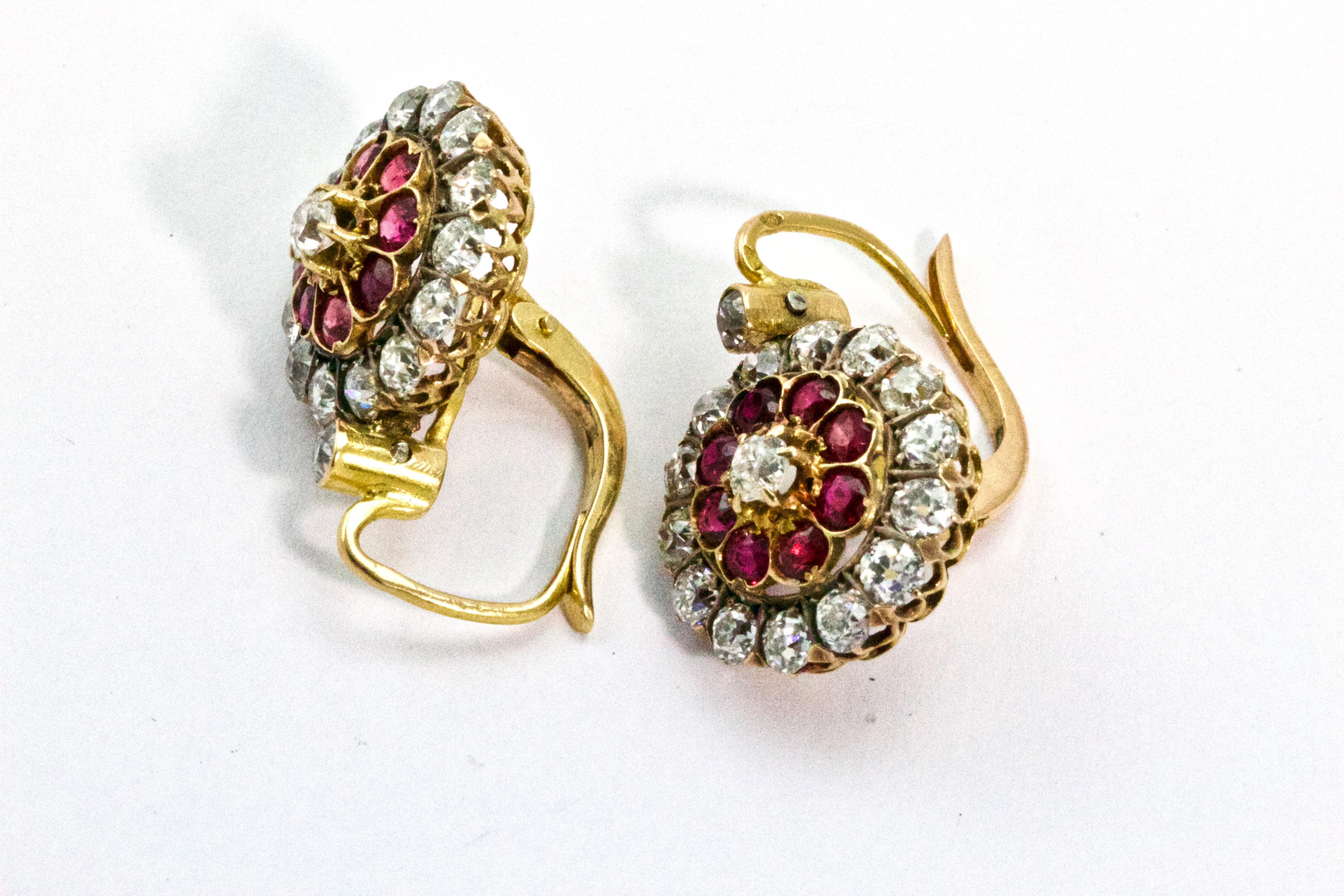 Women's or Men's 18 Karat Yellow Gold Victorian Ruby Diamond Flower Cluster Dangle Earrings