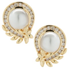 Boucles d'oreilles tourbillon vintage en or jaune 18 carats avec diamants et perles Mabé