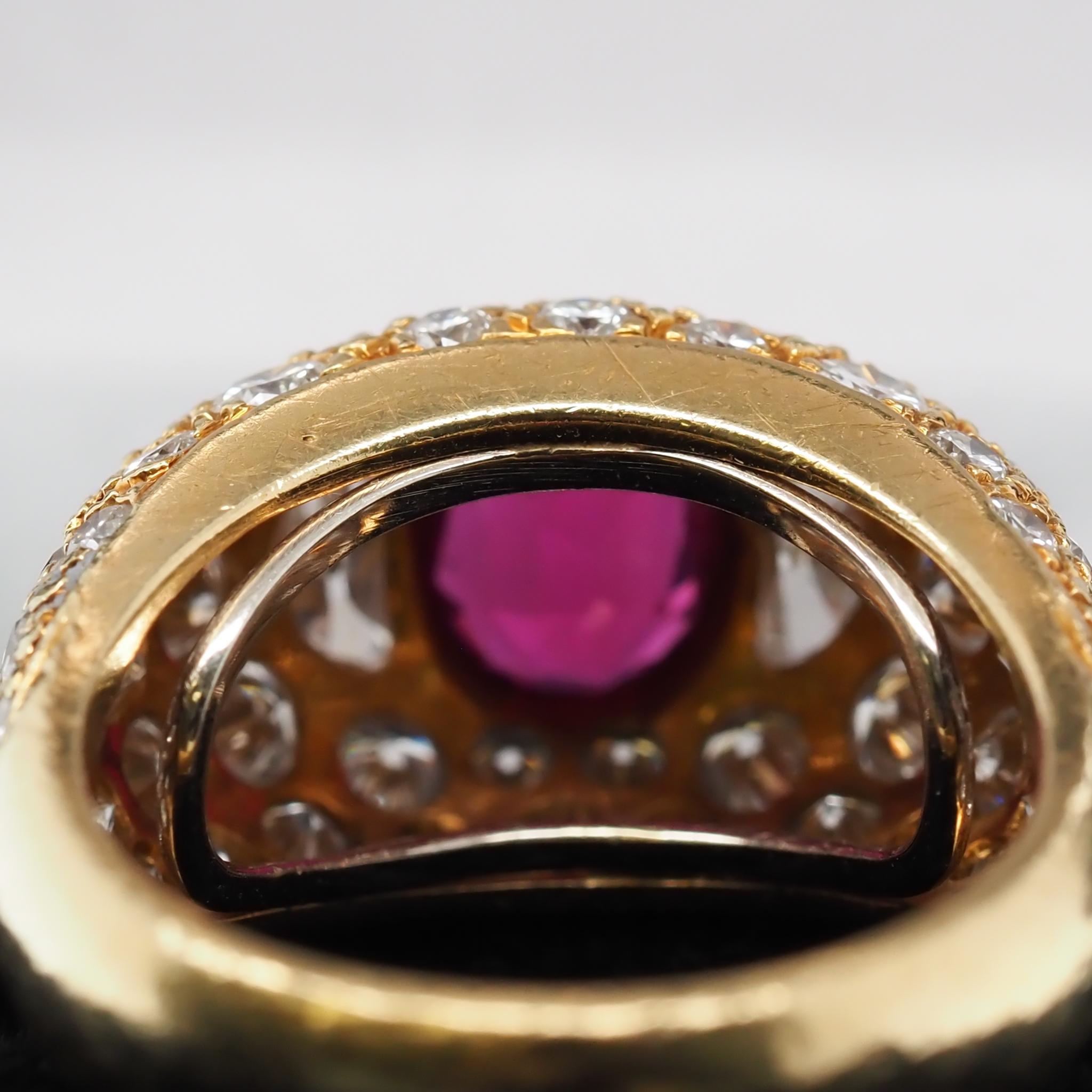 18 Karat Yellow Gold Vintage FOUGERAY Ruby and Diamond Ring with GIA For Sale 3