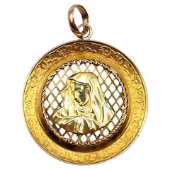 18 Karat Yellow Gold Virgin Mary Pendant #20004