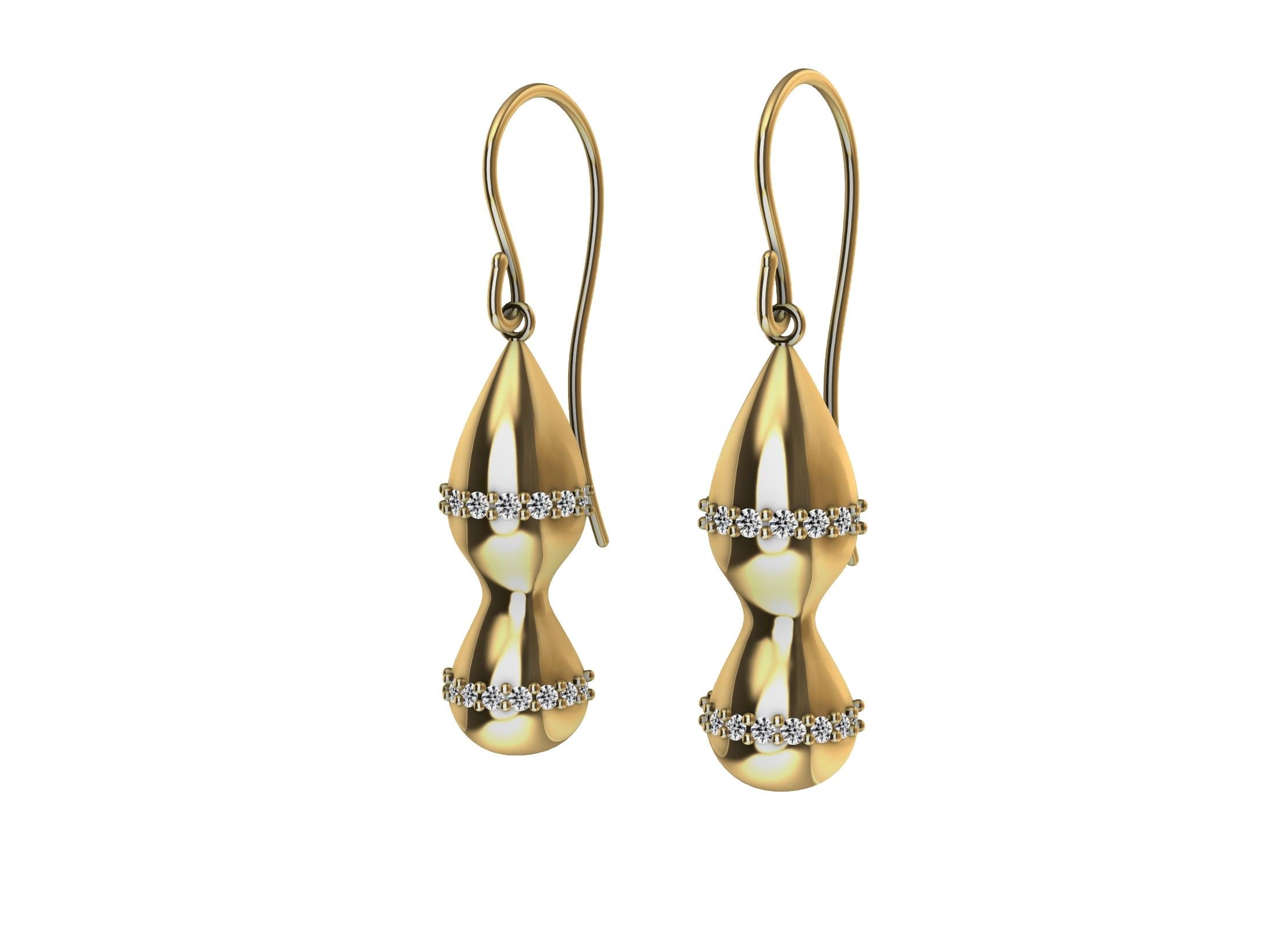18 Karat Yellow Gold Water Drop Diamond Earrings In New Condition For Sale In New York, NY