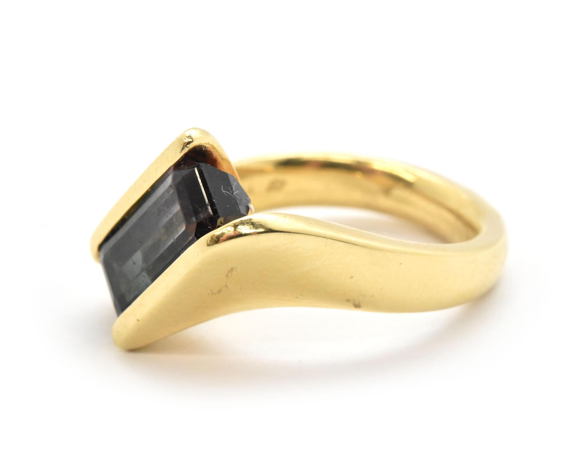 Women's or Men's 18 Karat Yellow Gold Watermelon Tourmaline Ring