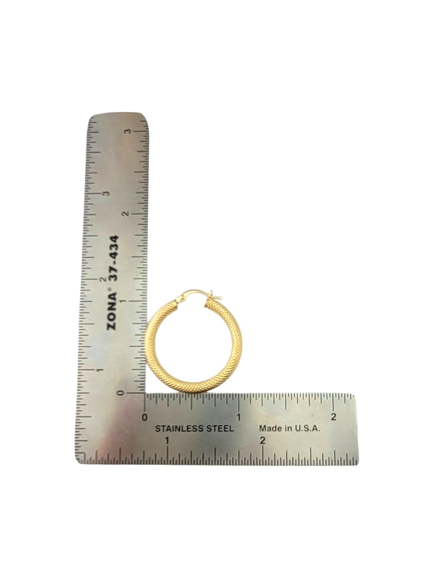 18 Karat Yellow Gold Weaved Hoop Earrings #21886 en venta 1