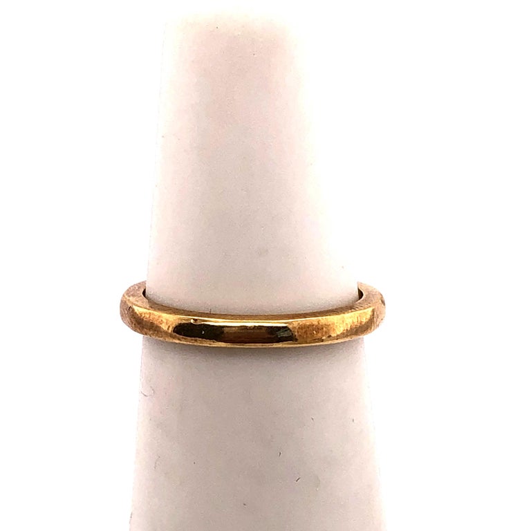 18 Karat Yellow Gold Wedding Band Bridal Ring In Good Condition For Sale In Stamford, CT