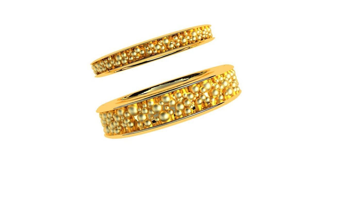 For Sale:  18 Karat Yellow Gold Wedding Ring Set 4
