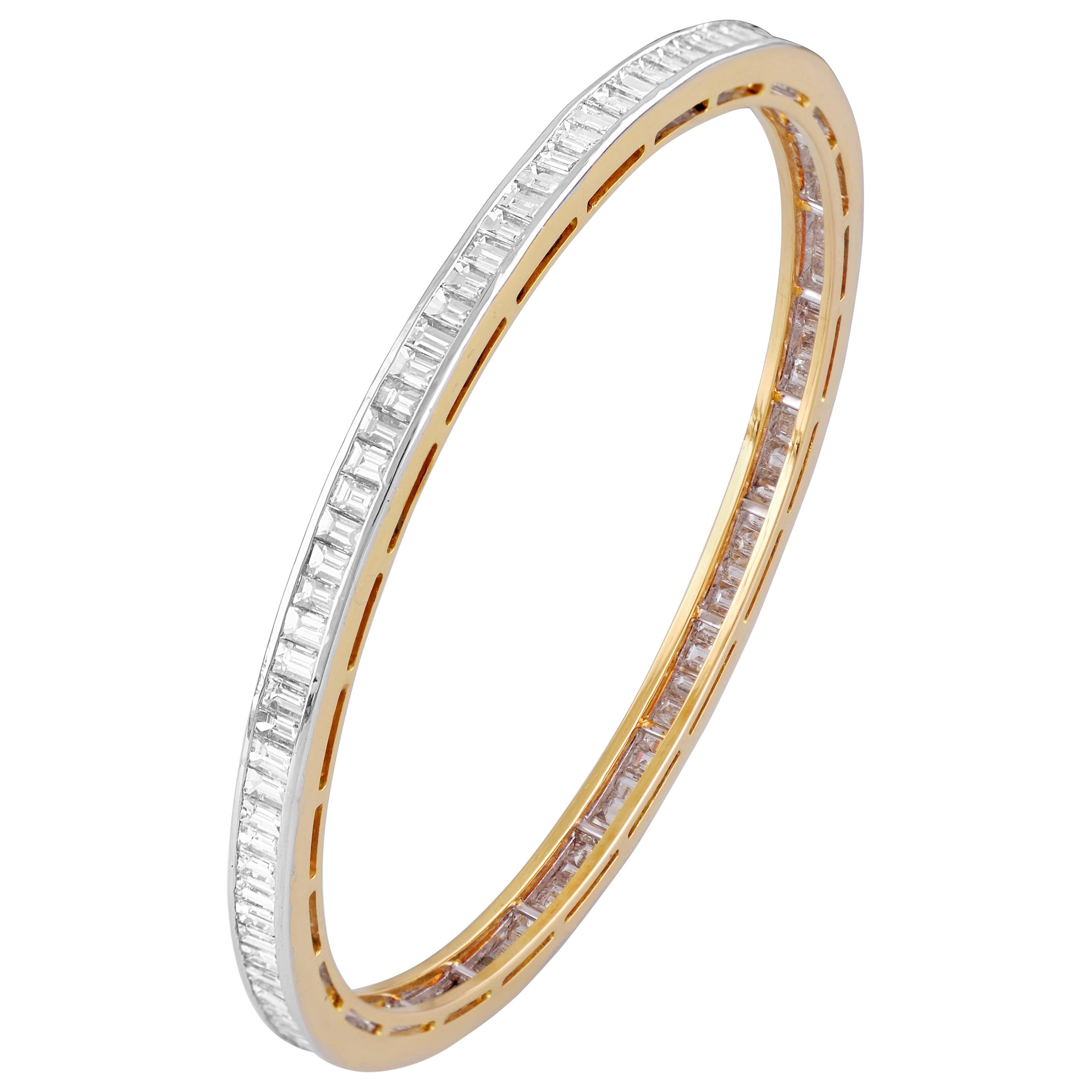 Bracelet jonc en or jaune 18 carats avec diamants blancs en vente