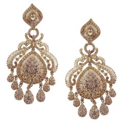 18 Karat Yellow Gold White Diamond Pear Drop Chandelier Dangling Earring