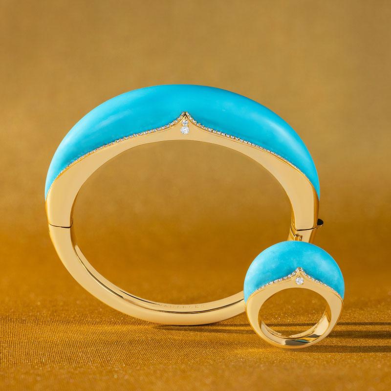 Ring aus 18 Karat Gelbgold, weißenen Diamanten und Türkis im Zustand „Neu“ im Angebot in Mayfair, London, GB