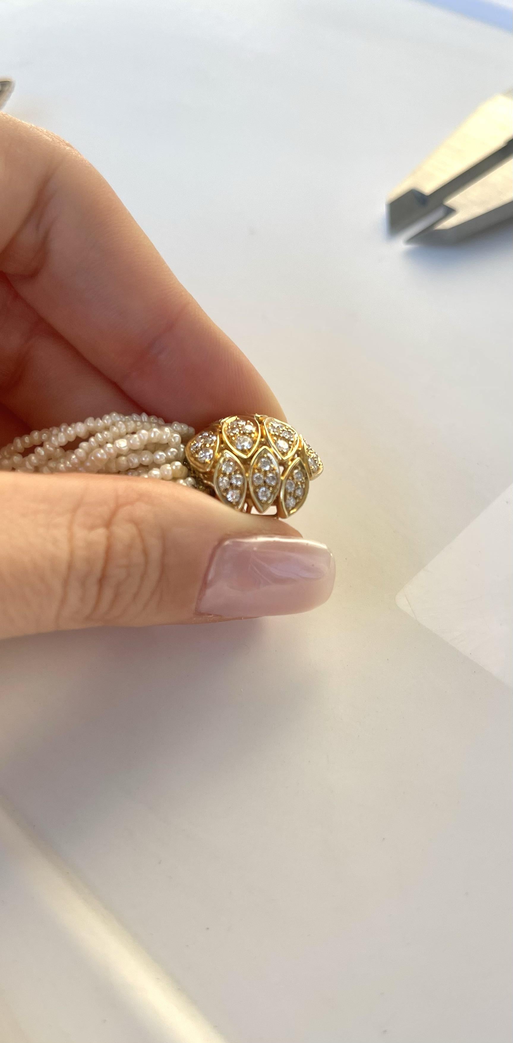 18 Karat Yellow Gold White Diamonds Multi Strand Pearls Vintage Bracelet For Sale 6