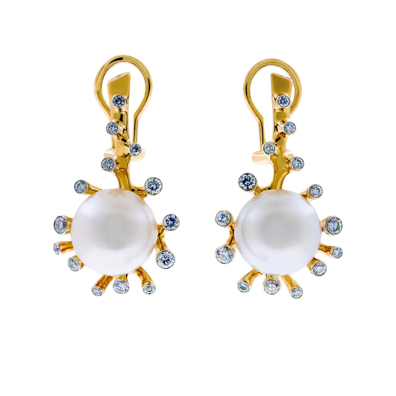 18 Karat Yellow Gold White South Sea Pearls and 0.8 Carat Diamonds Earrings For Sale