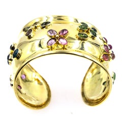 18 Karat Yellow Gold Wide Cuff Bracelet Cabochon Peridot Rubelite Topaz