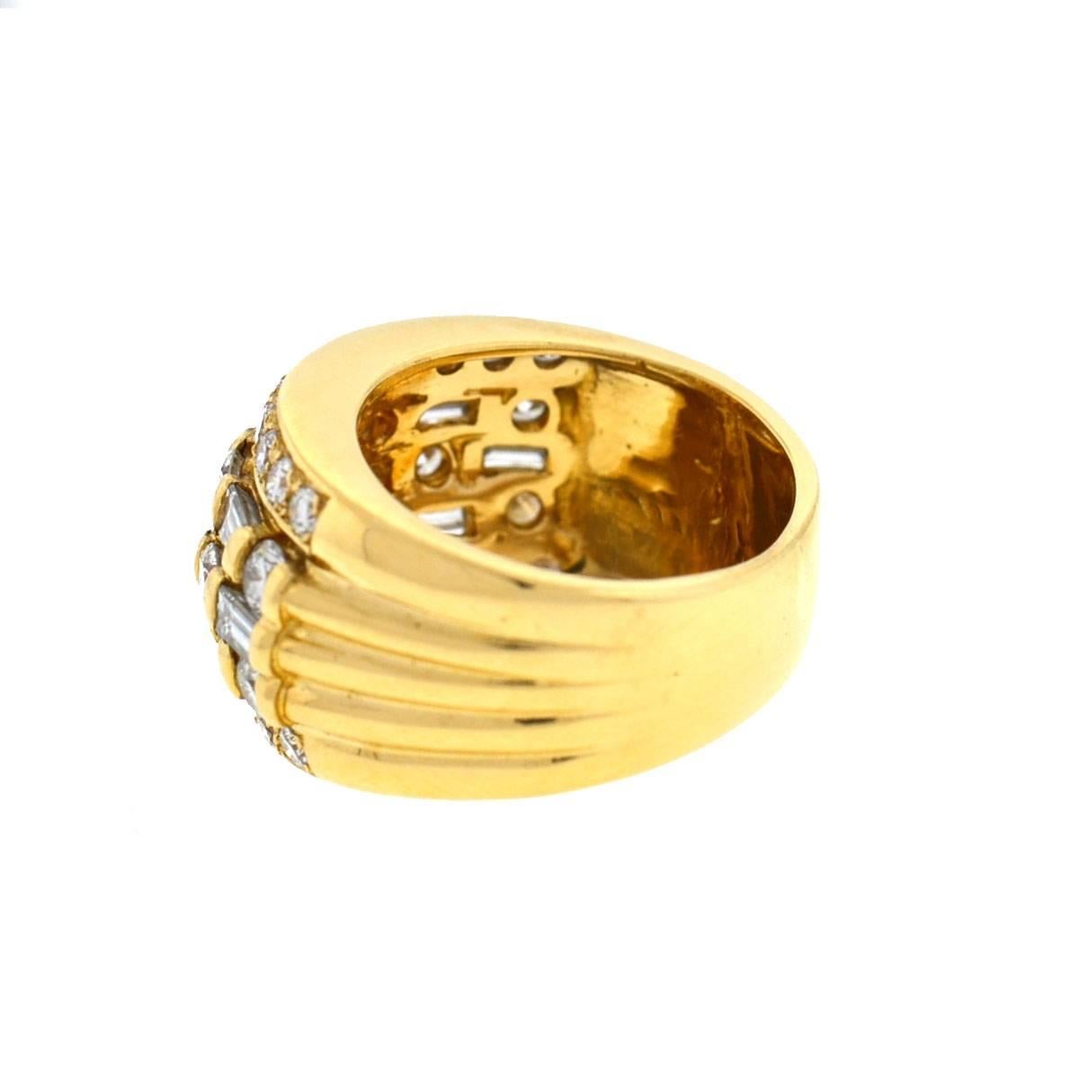 18 Karat Yellow Gold Wide Five-Row Ring For Sale 1