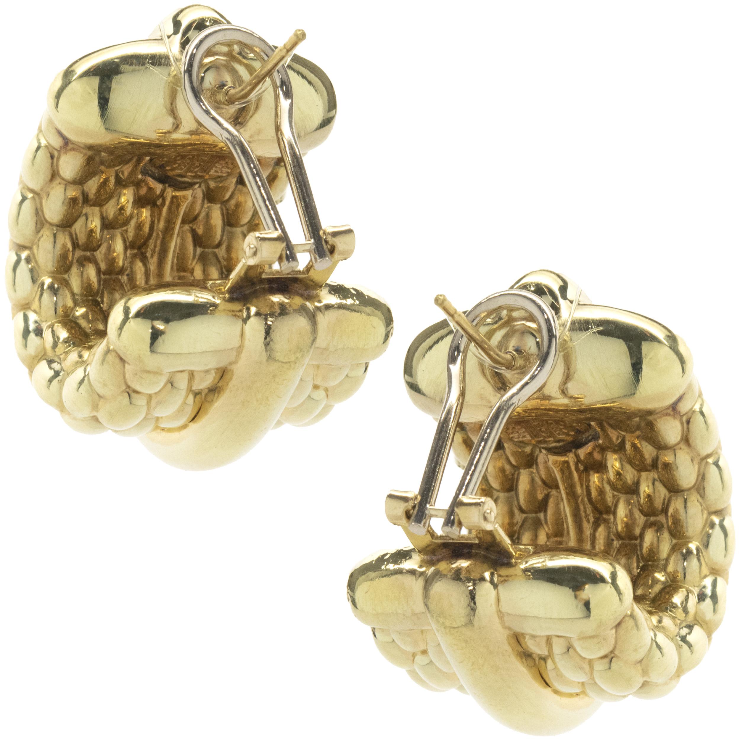 MATERIAL: 18K Gelbgold
Abmessungen: Ohrringe messen 27 mm in der Länge
Gewicht: 15,20 Gramm