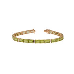 18 Karat Gelbgold mit 22,30 Karat Peridot-Armband und Diamanten