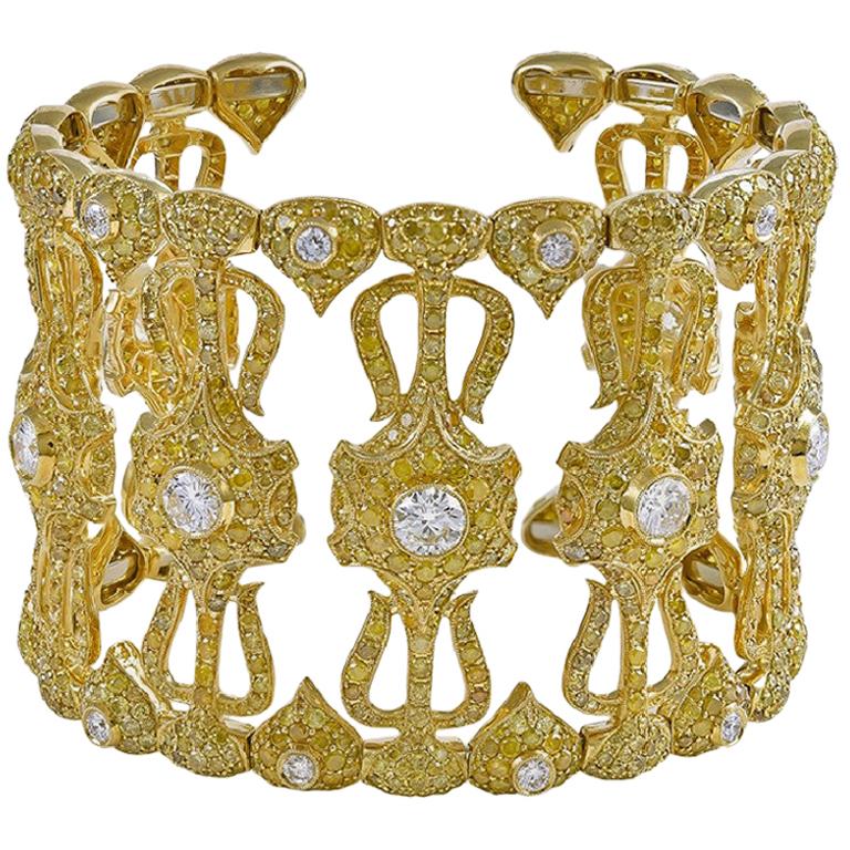 Sophia D. 32.45 Carat Diamond Yellow Gold Bangle For Sale