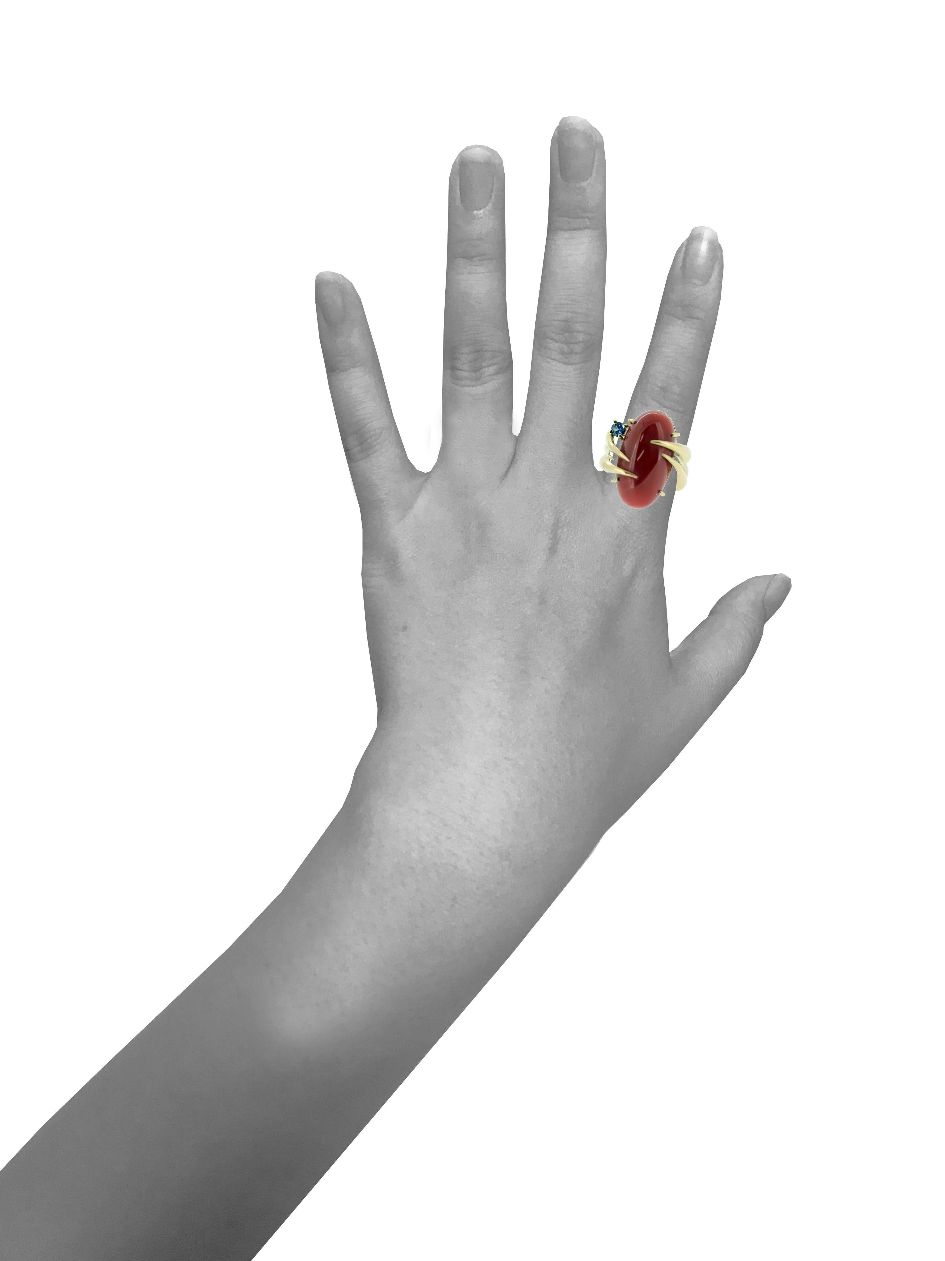 Oval Cut MAIKO NAGAYAMA Red Coral and Blue Sapphire 18K Yellow Gold Cocktail Ring For Sale