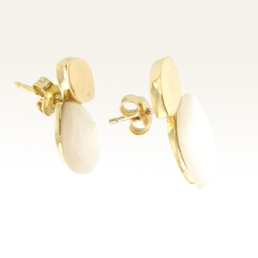 Marquise Cut 18 Karat Yellow Gold with Mother of Pearl Earrings For Sale