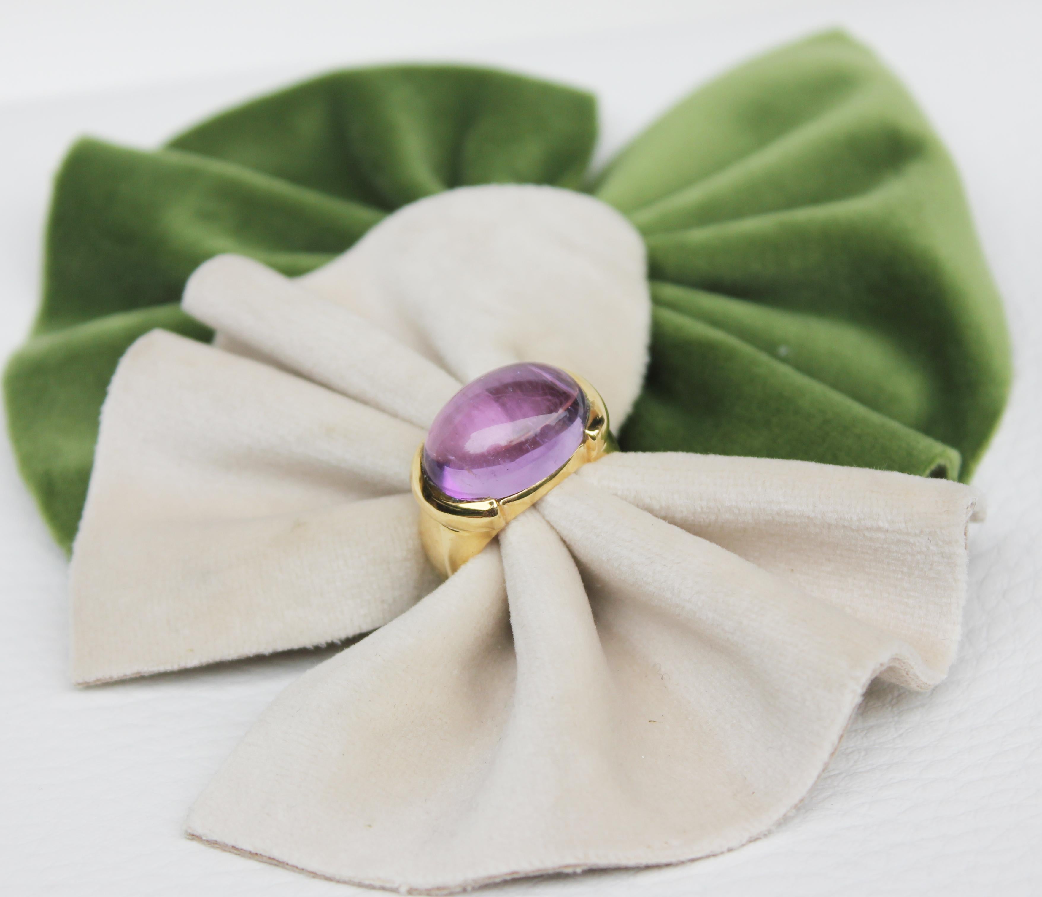 Cocktail ring in yellow gold with amazing Amethyst stone (oval cabochon cut, size: 12x16 mm). The designer Gisella has a refined taste, her jewels stand out from others.
Designed and handmade in Italy by Stanoppi Jewellery since 1948.

All Stanoppi
