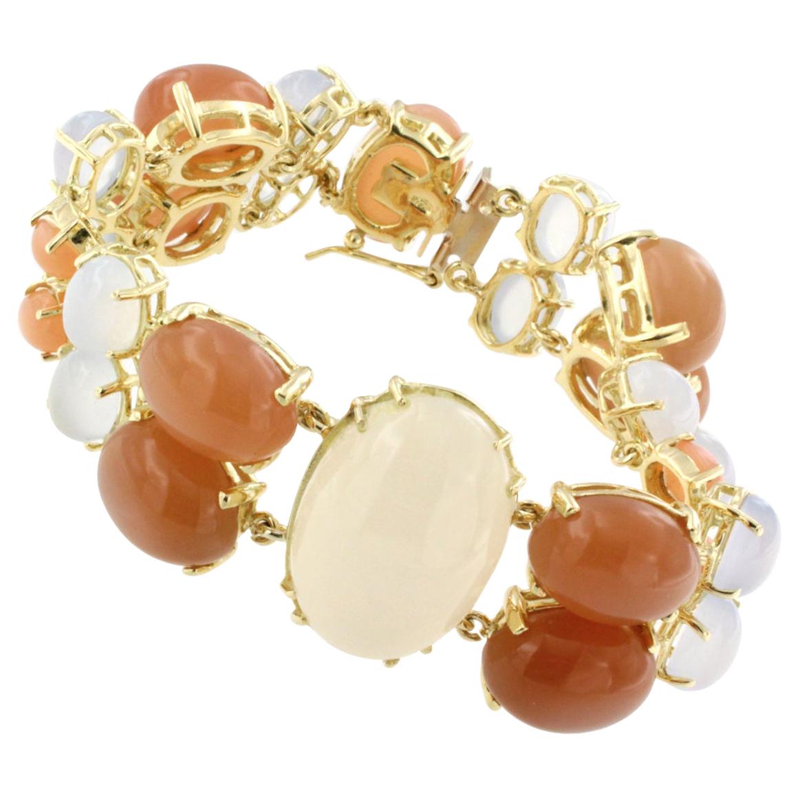 18 Karat Yellow Gold with White and Peach Moonstone and Chalcedony Bracelet For Sale