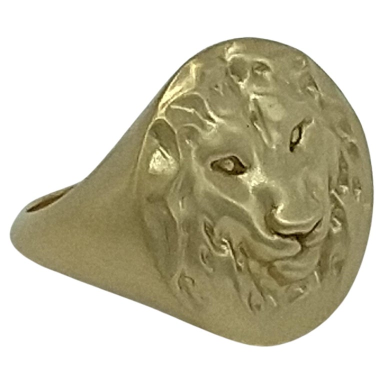 Customizable 18 Karat Yellow Gold Womens Leo Lion Ring For Sale at 1stDibs