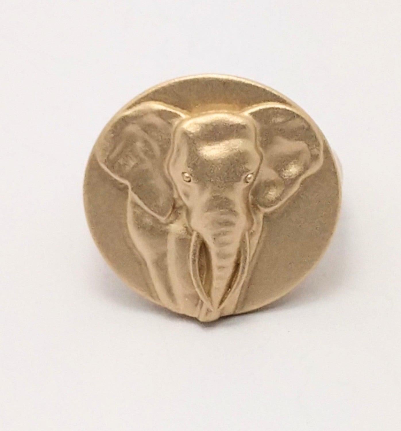 For Sale:  18 Karat Yellow Gold Women's Elephant 2 Tusks Signet Ring 2