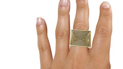 18 Karat Yellow Gold Women's size 8 Rectangle Rows Ring