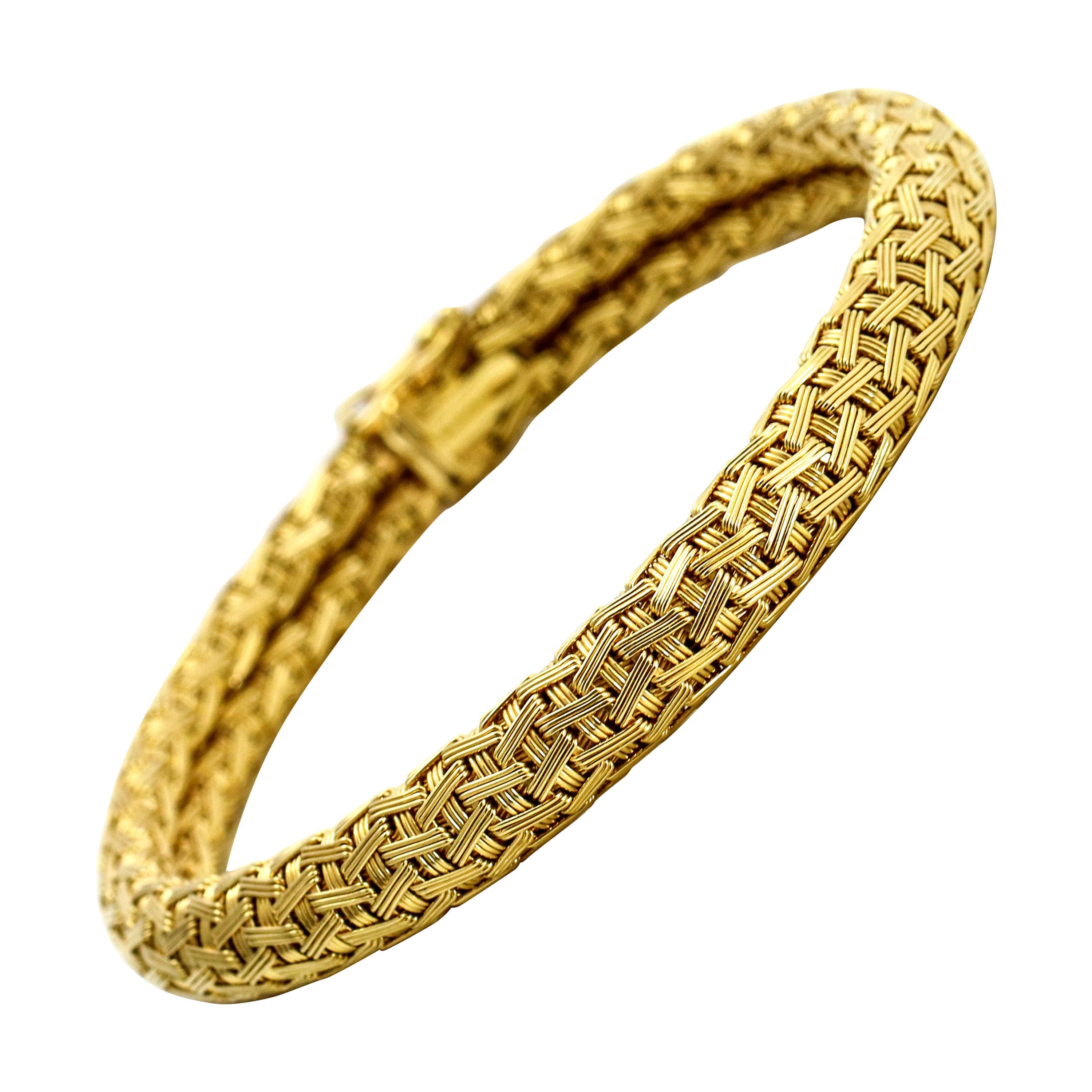 18 Karat Yellow Gold Woven Chain Bracelet For Sale
