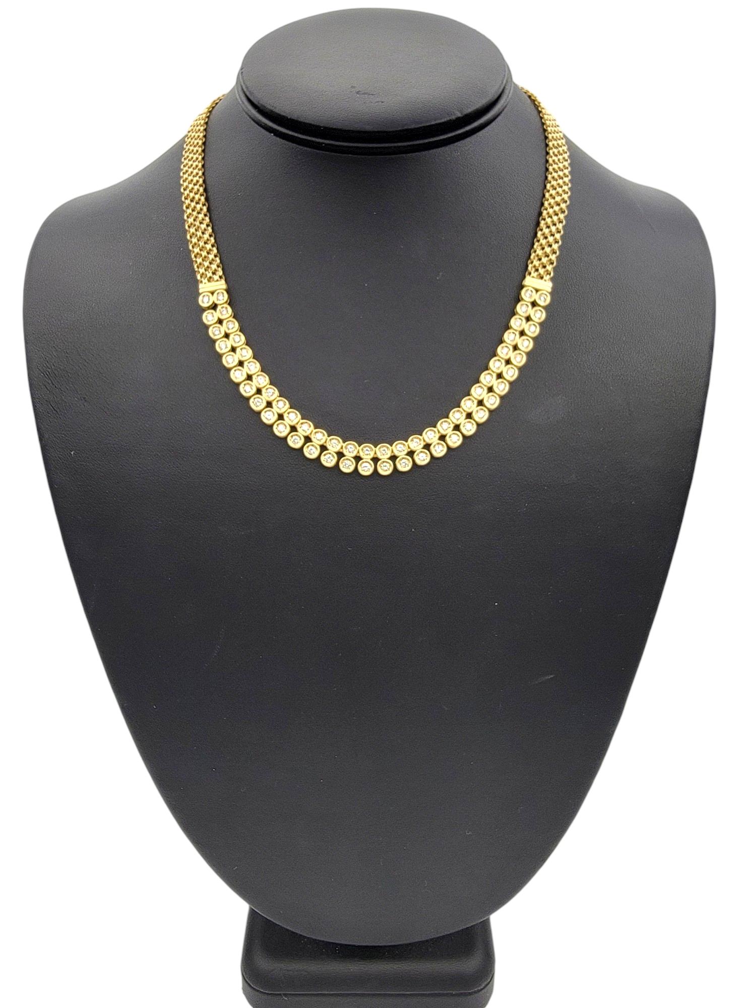 18 Karat Yellow Gold Woven Link Necklace with Bezel Set Diamond Circle Motif  For Sale 2