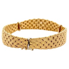 18 Karat Yellow Gold Woven Motif Bar Bracelet 20.8 Grams 7.5 Inches