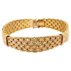 18 Karat Yellow Gold Woven Motif Bar Bracelet 20.8 Grams 7.5 Inches 