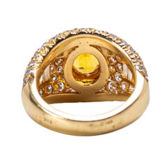 Bague en or jaune 18 carats, saphir jaune et diamant