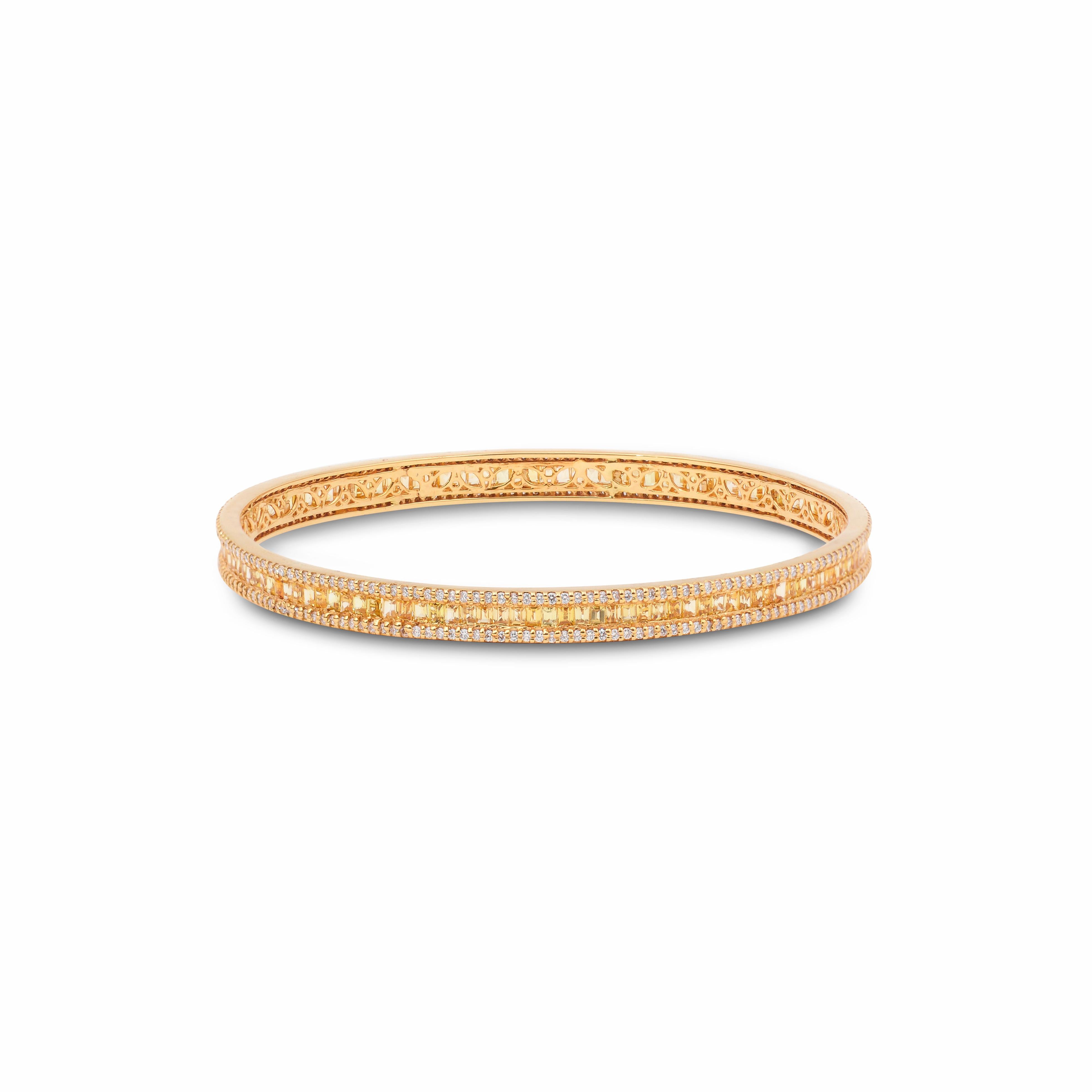 Contemporary 18 Karat Yellow Gold Yellow Sapphire Diamond Bangle Bracelet