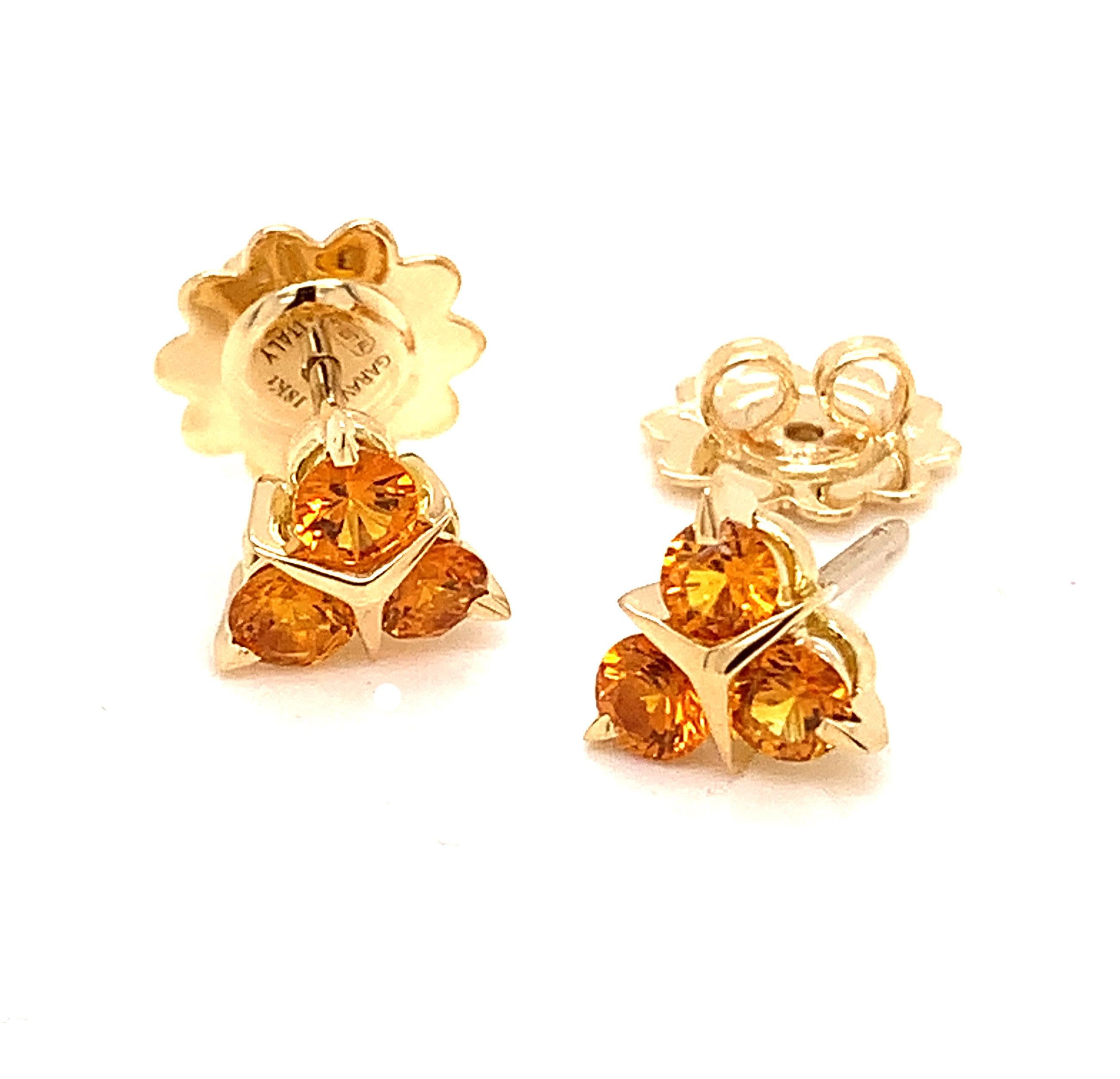 Garavelli earrings in  very unique and pretty design, in white gold 18 kt with six perfect round yellow sapphires to a total carat weight of 1.12
 Available also in diamonds, emeralds, sapphires, rubies. Matching pendant available.
GOLD grs : 3,00
