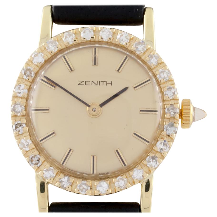 18 Karat Yellow Gold Zenith Hand-Winding Women's Dress Watch with Diamond Bezel