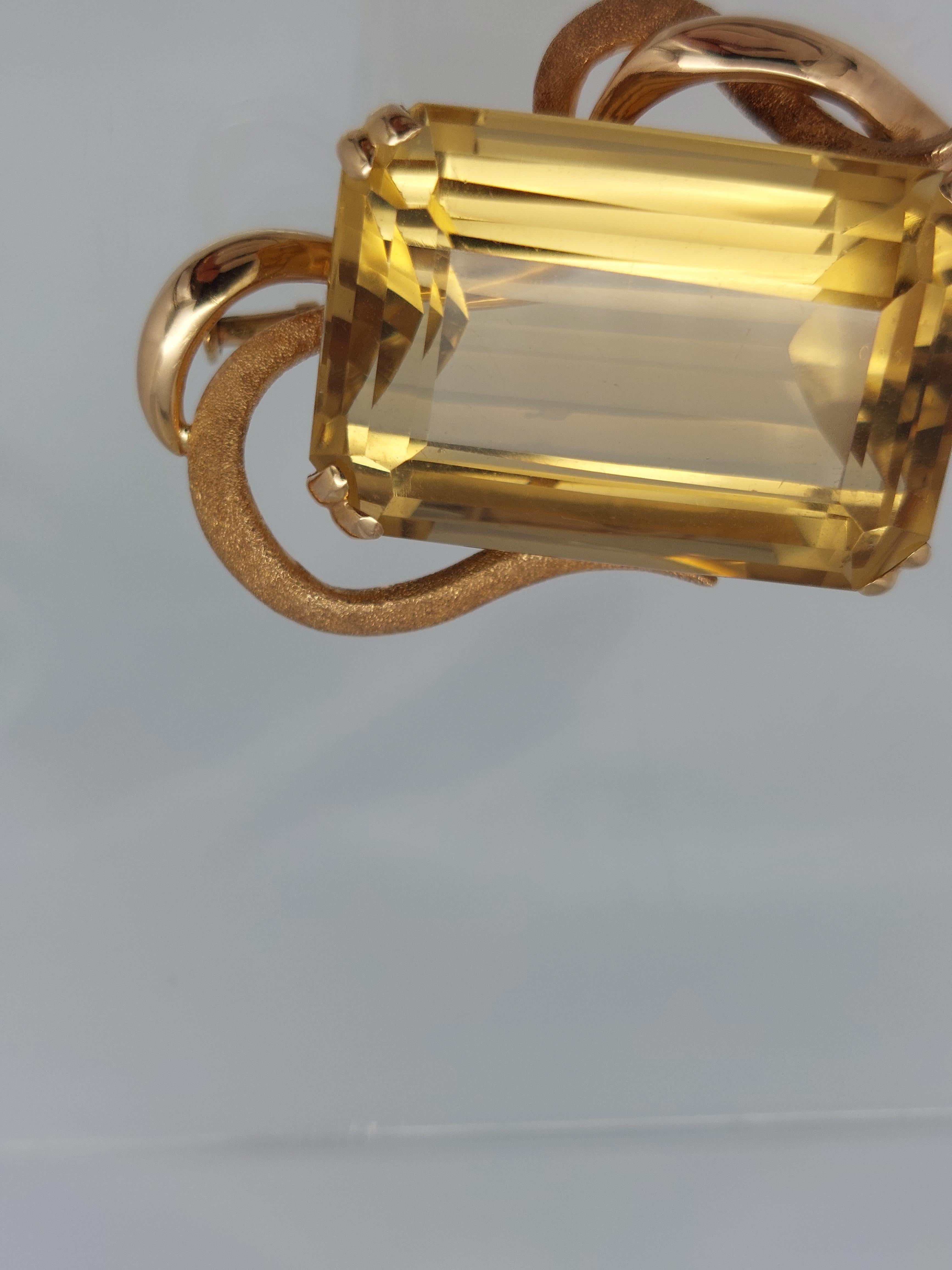 Broche de oro amarillo y rosa de 18 quilates con citrino LG de más de 45 quilates Retro en venta