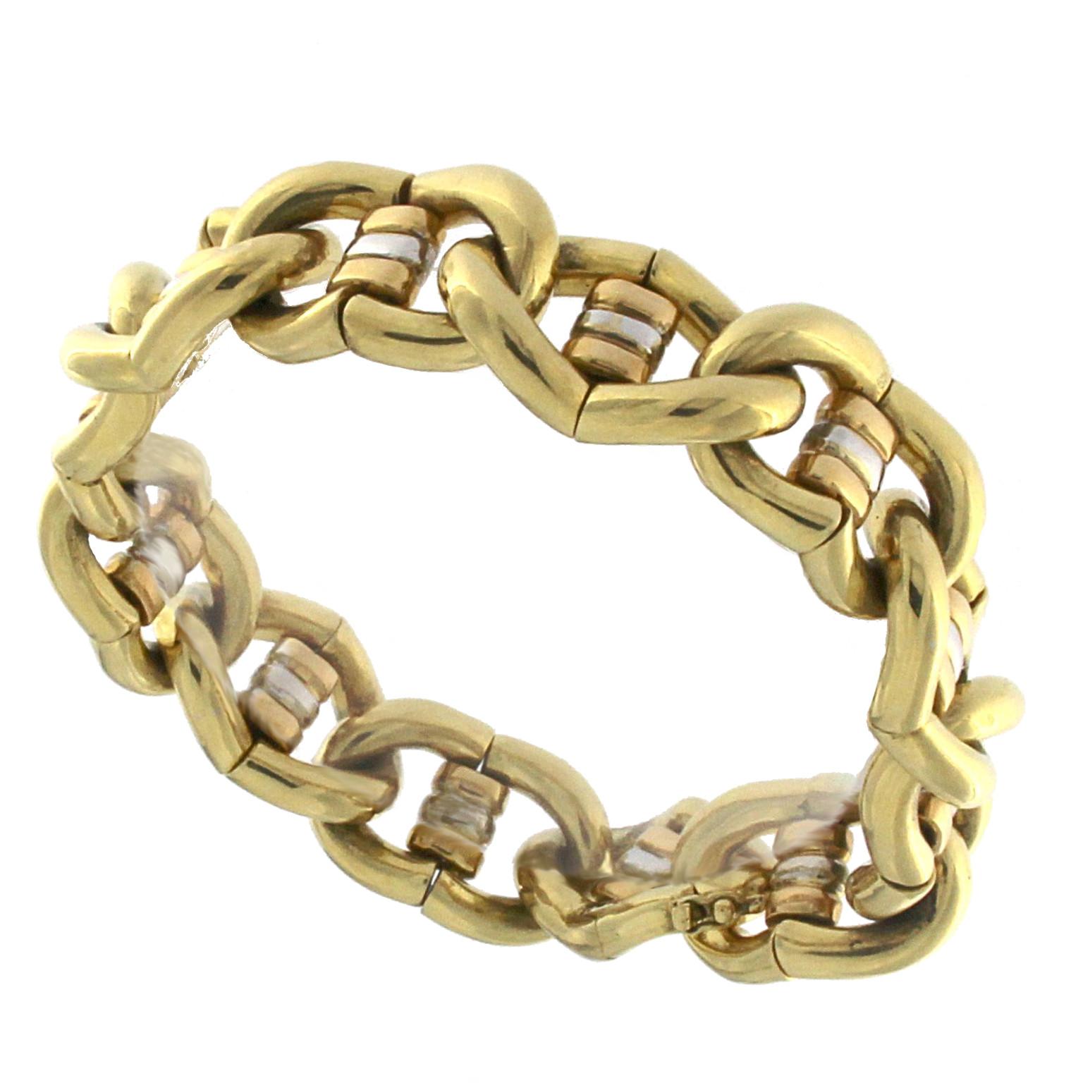 Bracelet massif à chaîne en or jaune, rouge et blanc 18 carats en vente