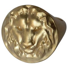 18 Karat Yellow Solid Gold Leo Lion Head Signet Ring