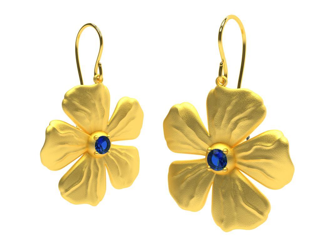 Round Cut 18 Karat Yellow Vermeil and Sapphires Periwinkle Flower Earrings For Sale