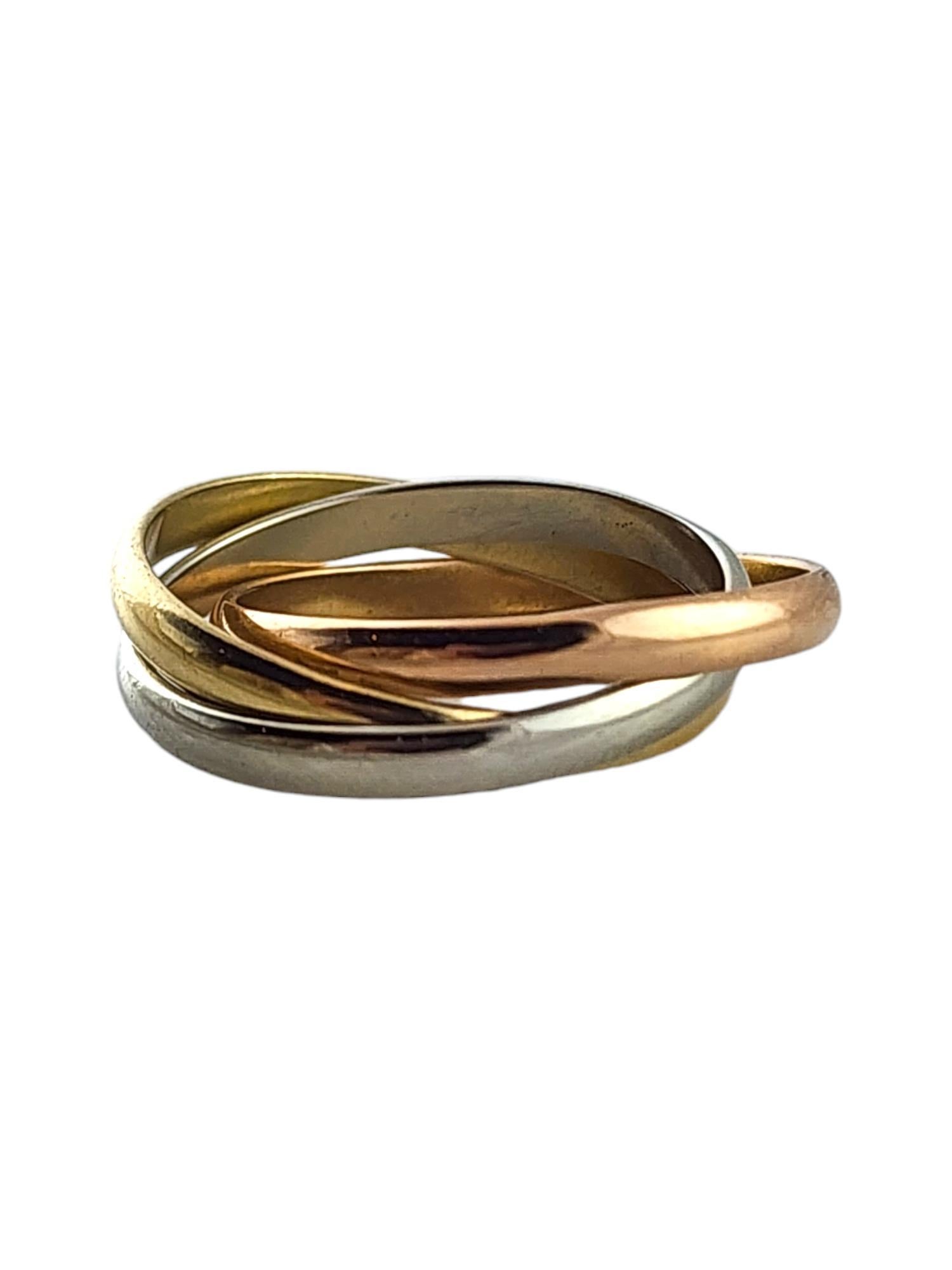 18 Karat Yellow, White, and Rose Gold Tri Color Rolling Ring Size 7

This stunning 18K gold rolling ring features a yellow, white, and rose gold band and has a beautiful rolling effect!

Ring size: 7
Shank: 3.3mm

Weight: 6.13 g/ 3.94 dwt

Hallmark: