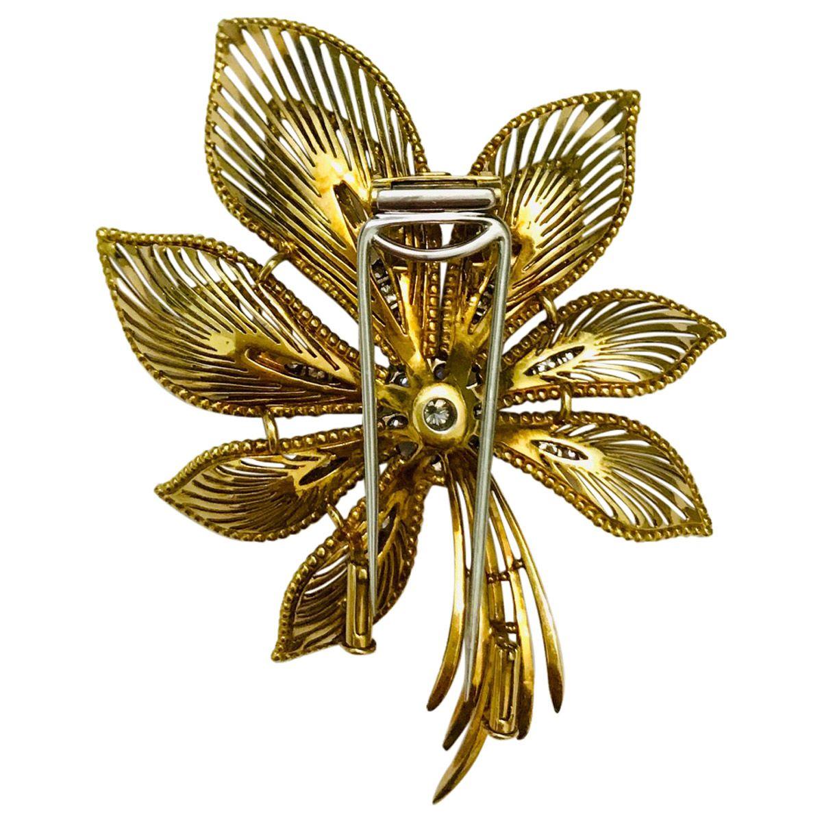 Retro 18 Karat Yellow and White Gold Diamond Flower Clip Brooch For Sale