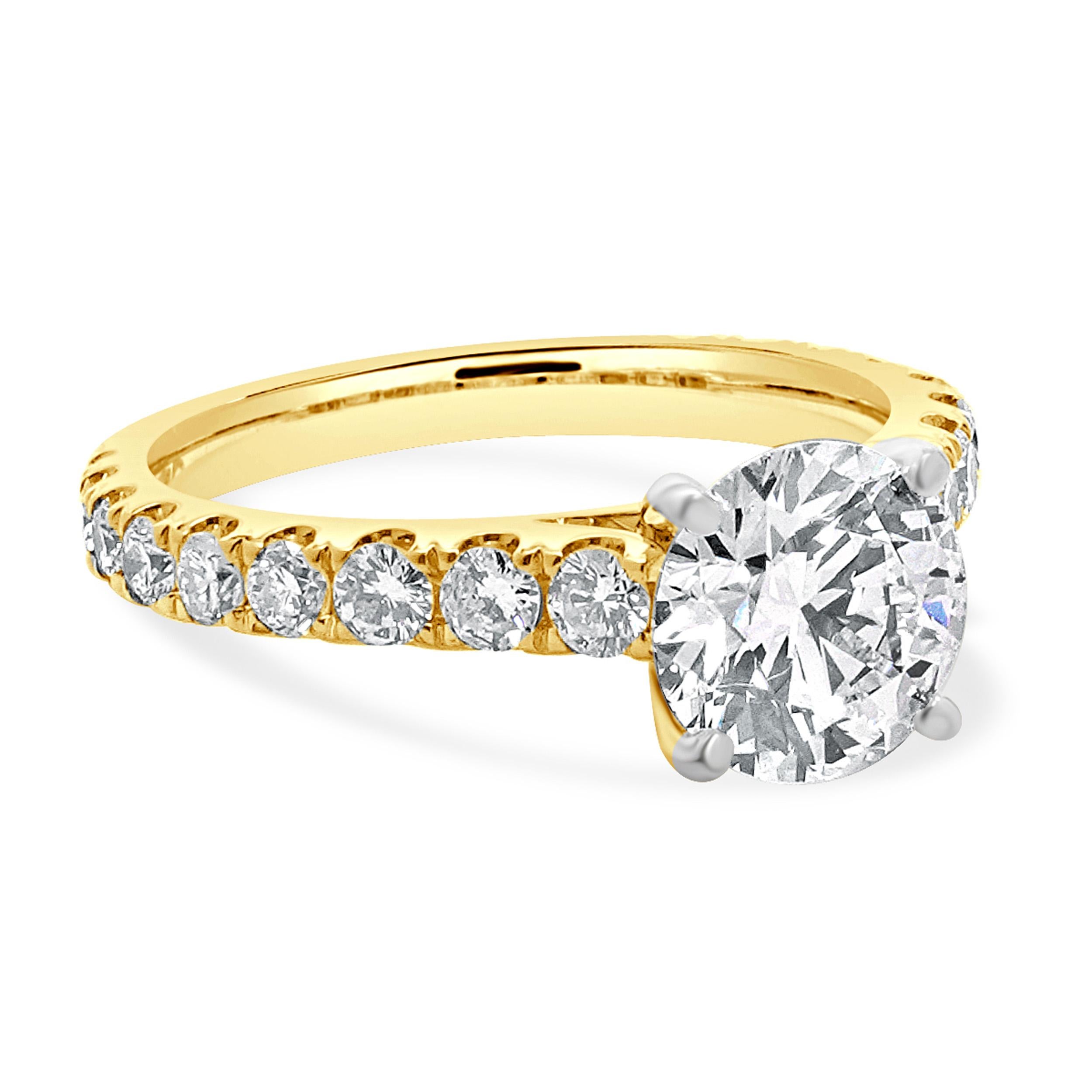 Bague de fiançailles en or jaune et blanc 18 carats avec diamant rond taillé en brillant Excellent état - En vente à Scottsdale, AZ