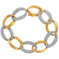 18 Karat Yellow White Two-Tone Gold Diamond Oval Links Bracelet