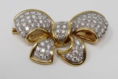 18 Karat Yellow Gold and Platinum Bow Pin with Diamonds
