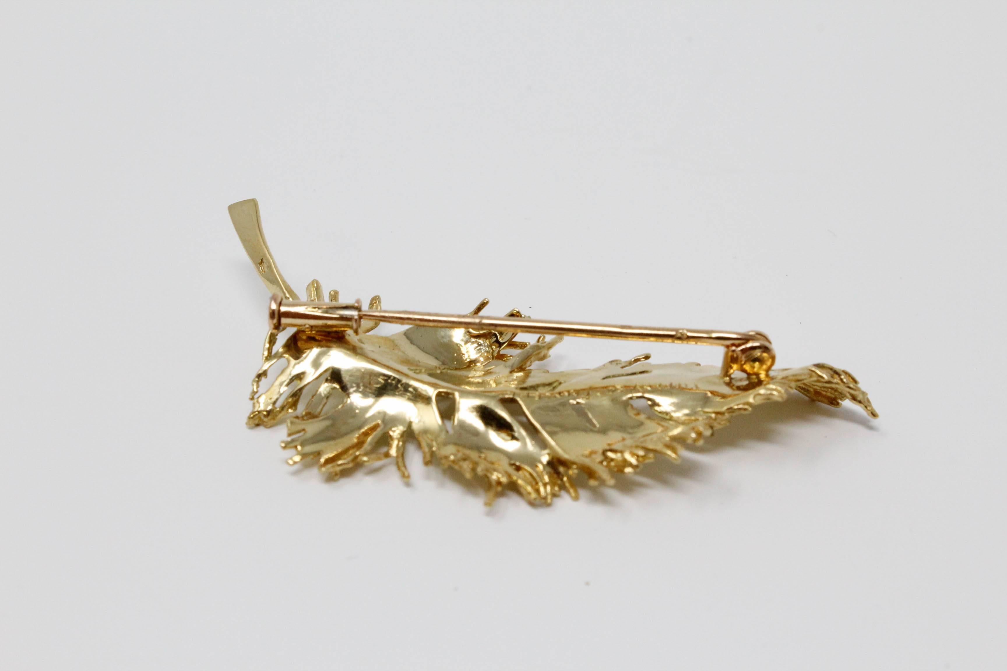 Women's or Men's 18 Karat Yellow Gold Tiffany & Co. France Leaf Brooch