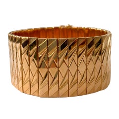 18 Karat Rose Gold Vintage Engraved Bracelet