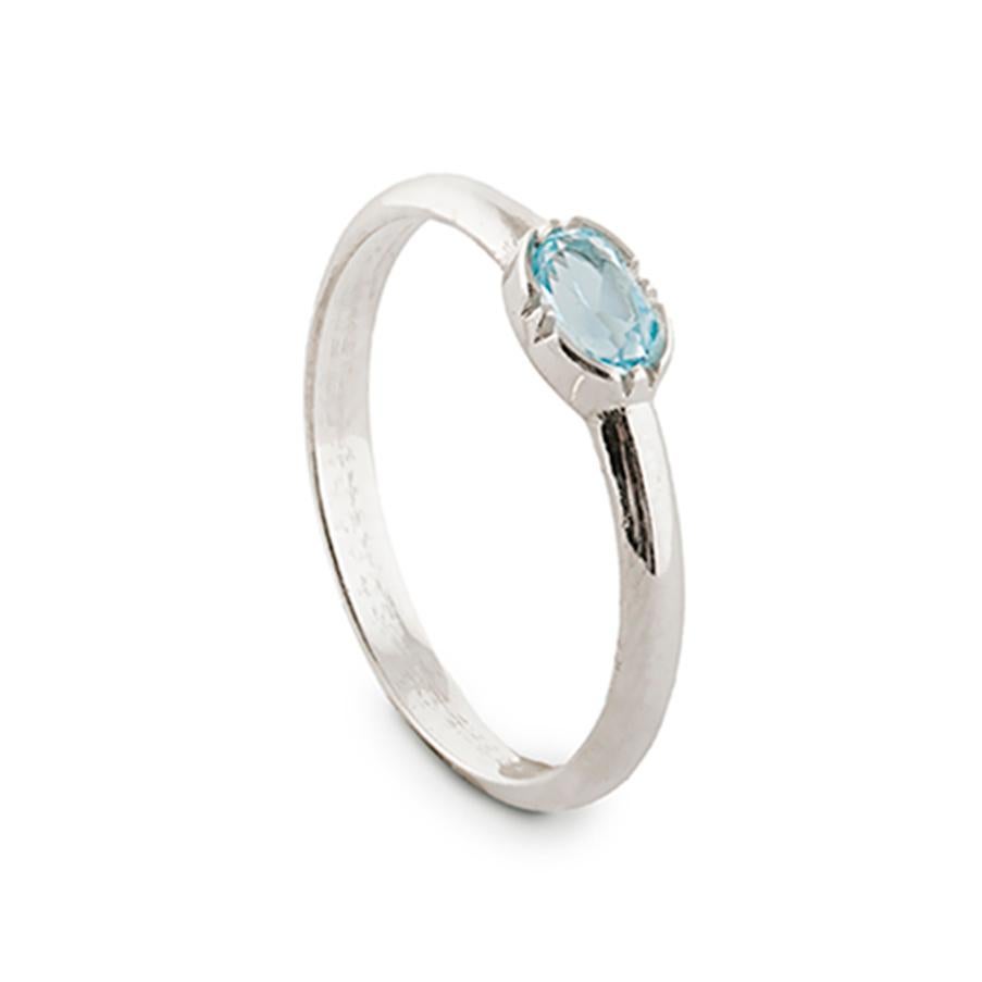 18 Karats White Gold Aquamarine Stacking Small Band Design Ring In New Condition For Sale In Rome, IT