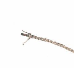 18 Karat White Gold with Brilliant Diamonds Riviere Bracelet