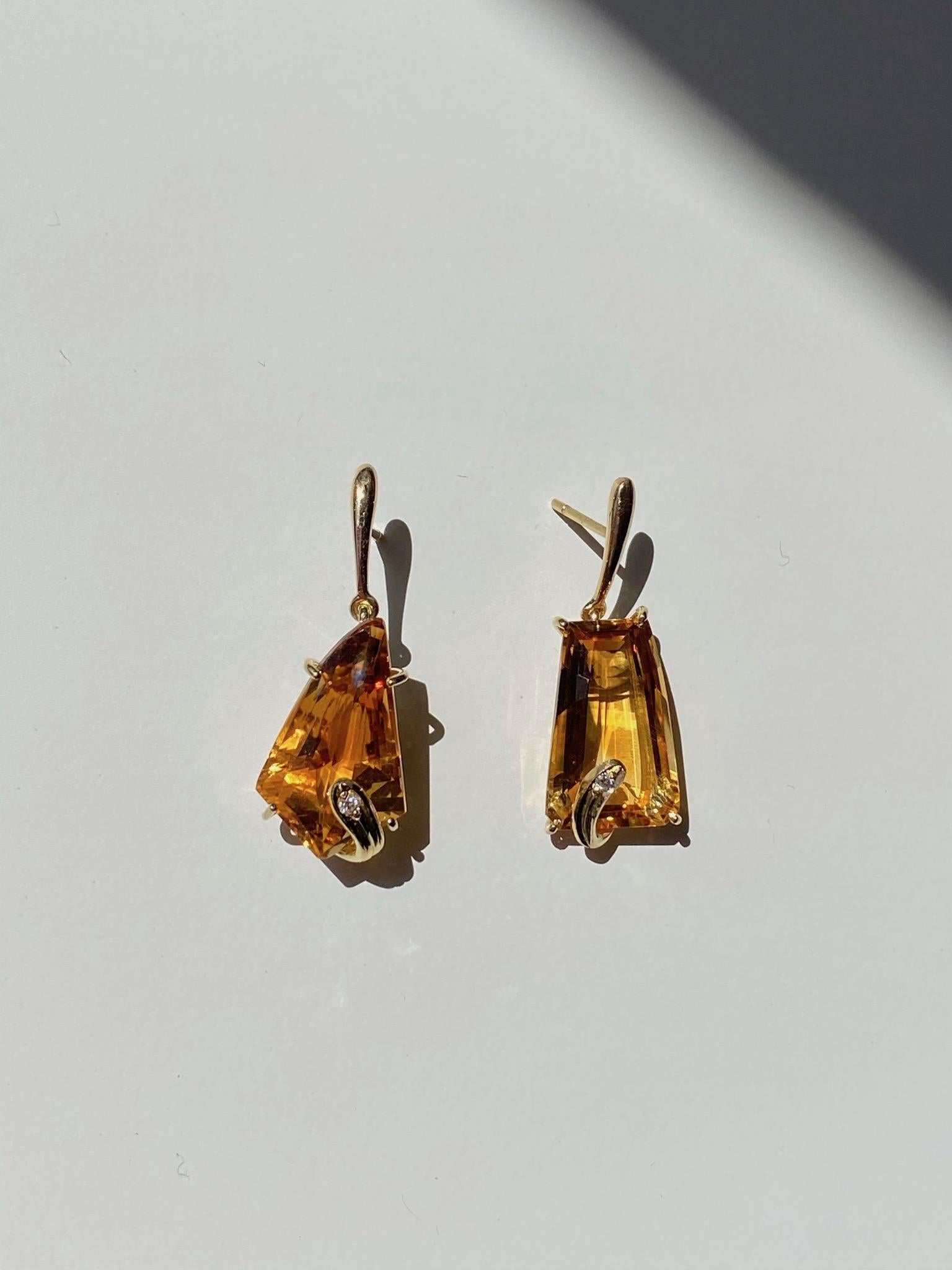 18K Yellow Gold Citrine 0.04 Karat Brown Diamonds Unique Piece Dangle Earrings 8