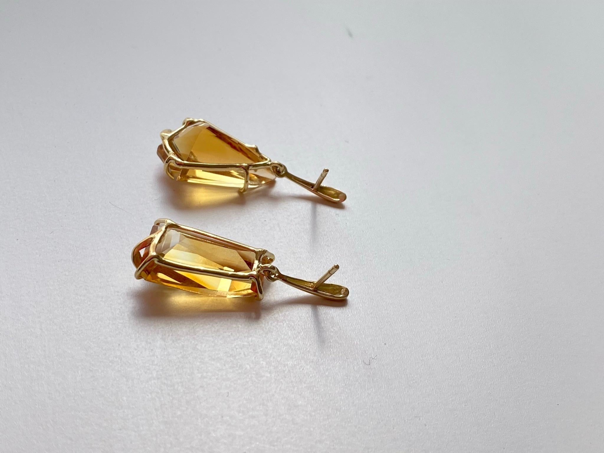Mixed Cut 18K Yellow Gold Citrine 0.04 Karat Brown Diamonds Unique Piece Dangle Earrings