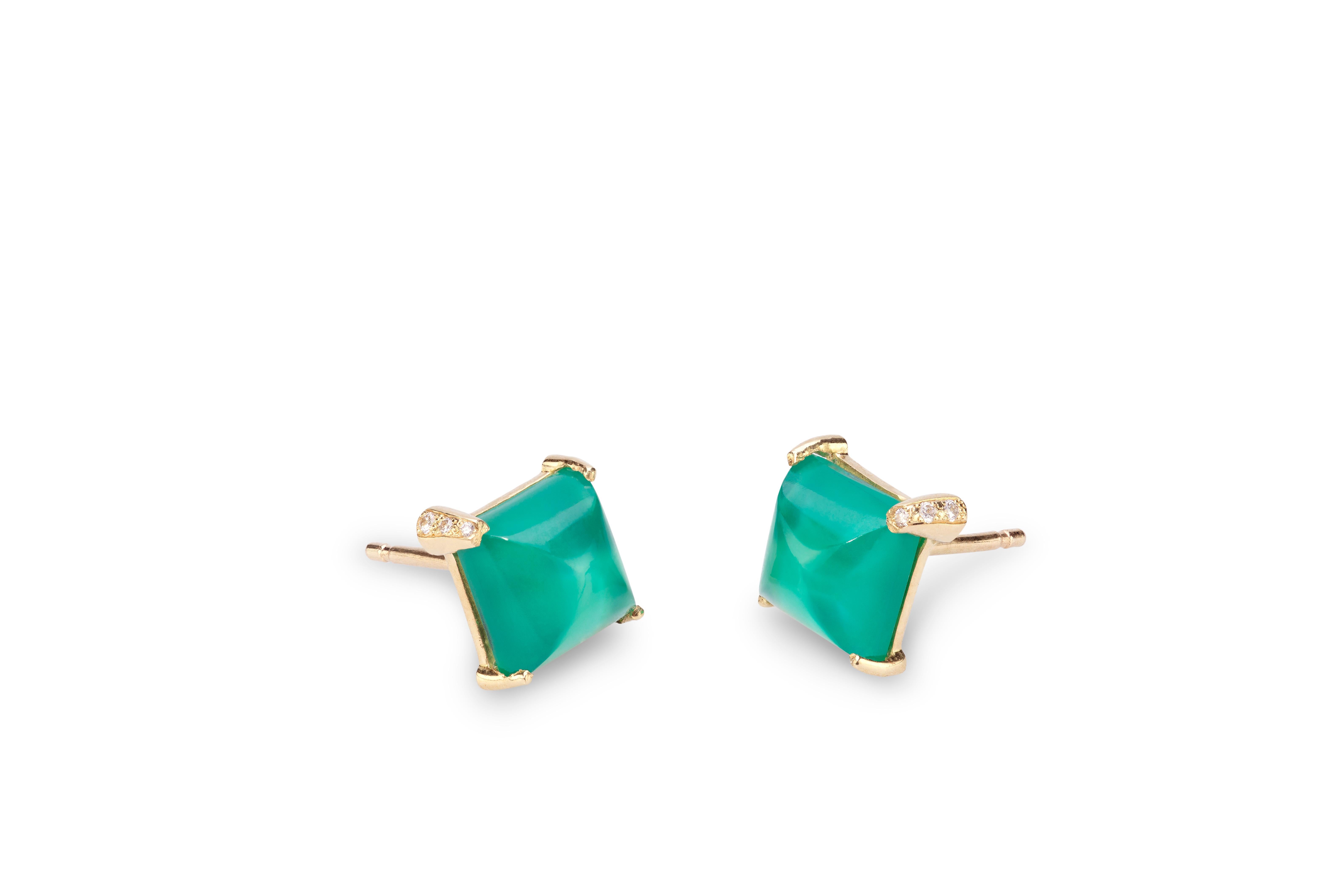 Deco Style 18 Karats Gold Green Agate White Diamonds Modern Stud Design Earrings For Sale 8